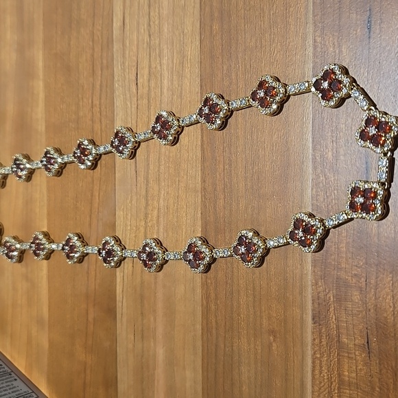 Elegant Gold and Brown Floral Jewelry Set - Picture 2 of 5